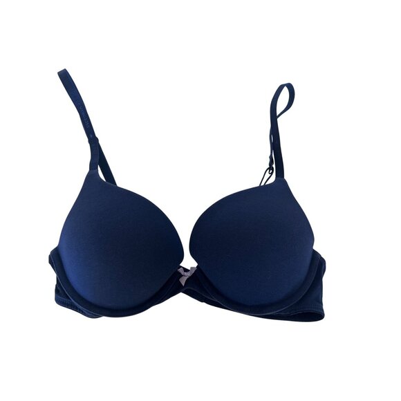 Victorias Secret Bundle of 2 Push-Up Bras - Picture 5 of 7